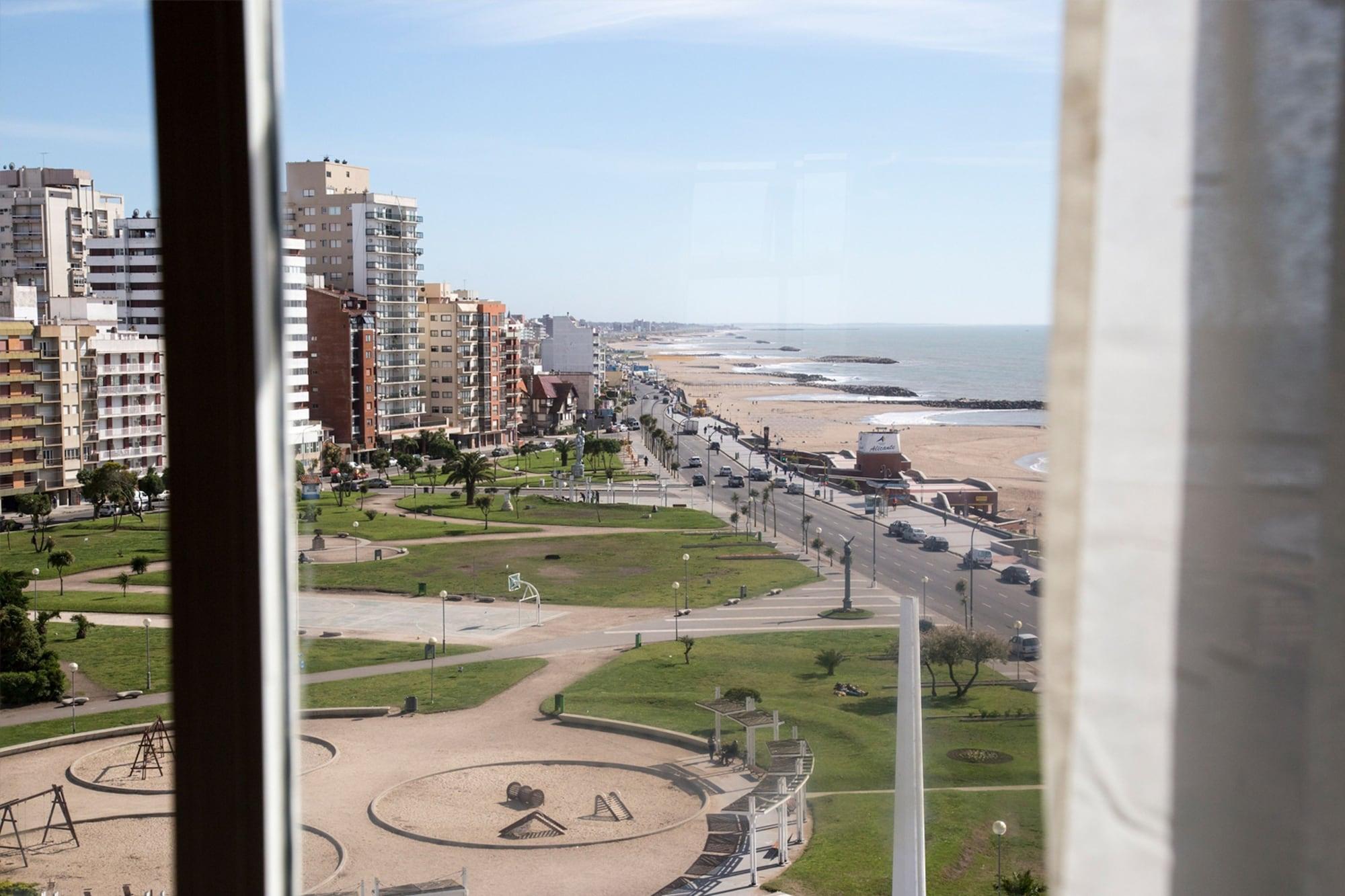 Merit Mar Del Plata Bagian luar foto